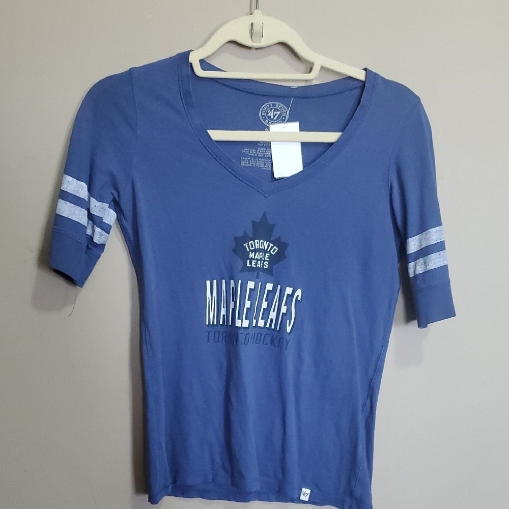 Toronto Maple Leafs Blue V-Neck Shirt Size Small